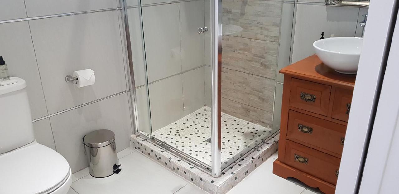 Villa Moi Johannesburg Ngoại thất bức ảnh